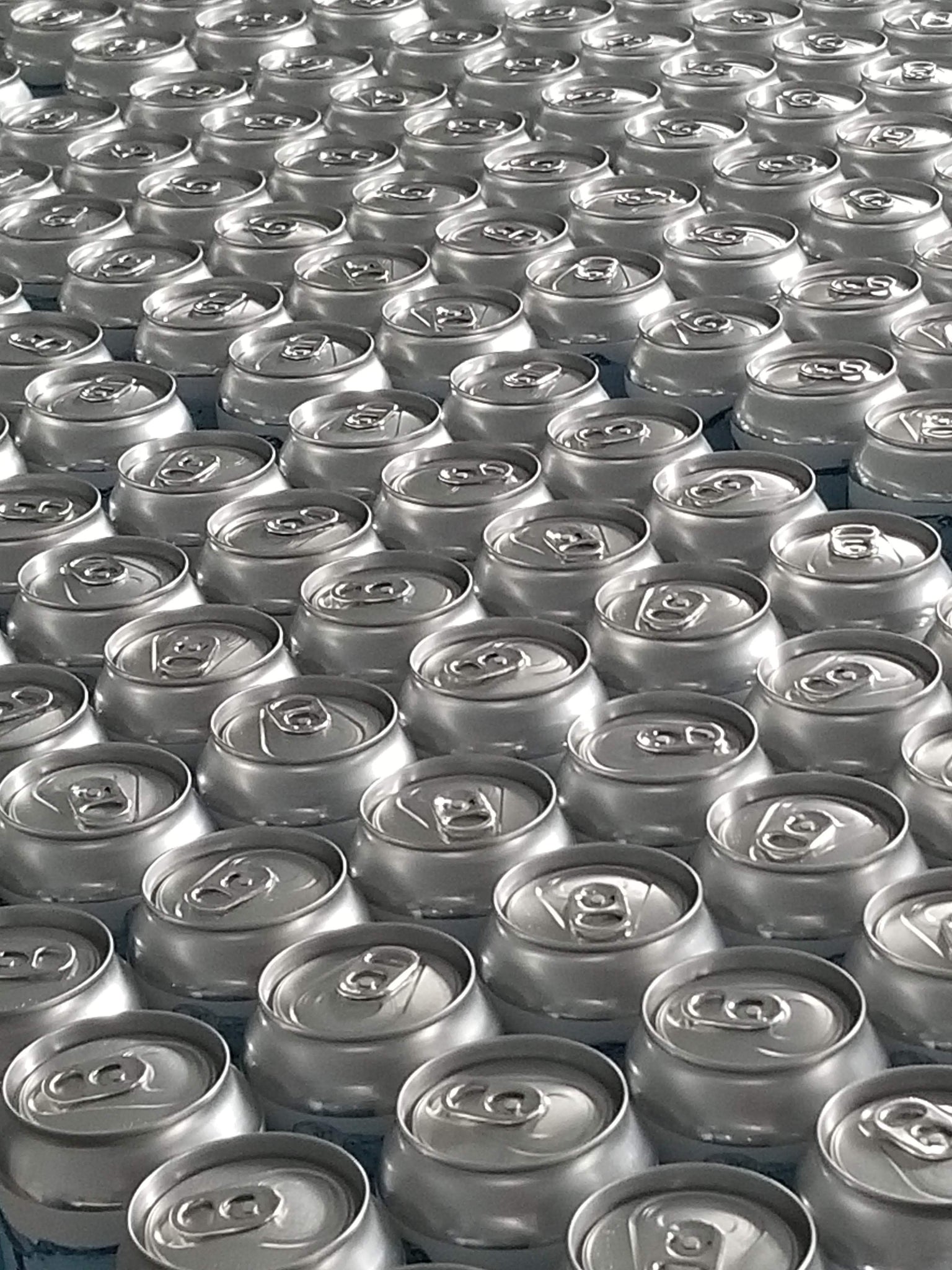 aluminum cans no plastic